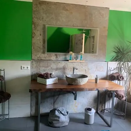 Exklusive Und Großzügige In Mosbach-diedesheim Apartment