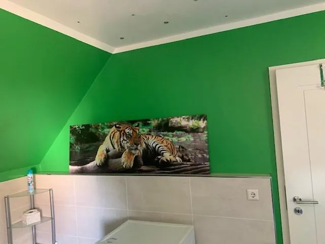 דירה Exklusive Und Grosszuegige In Mosbach-diedesheim מוסבאך